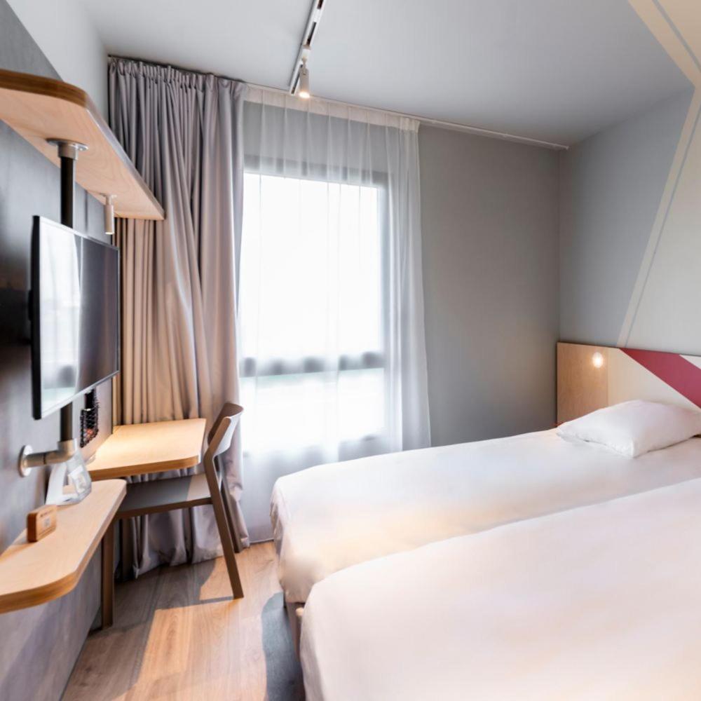 Ibis Budget Morlaix Exterior photo