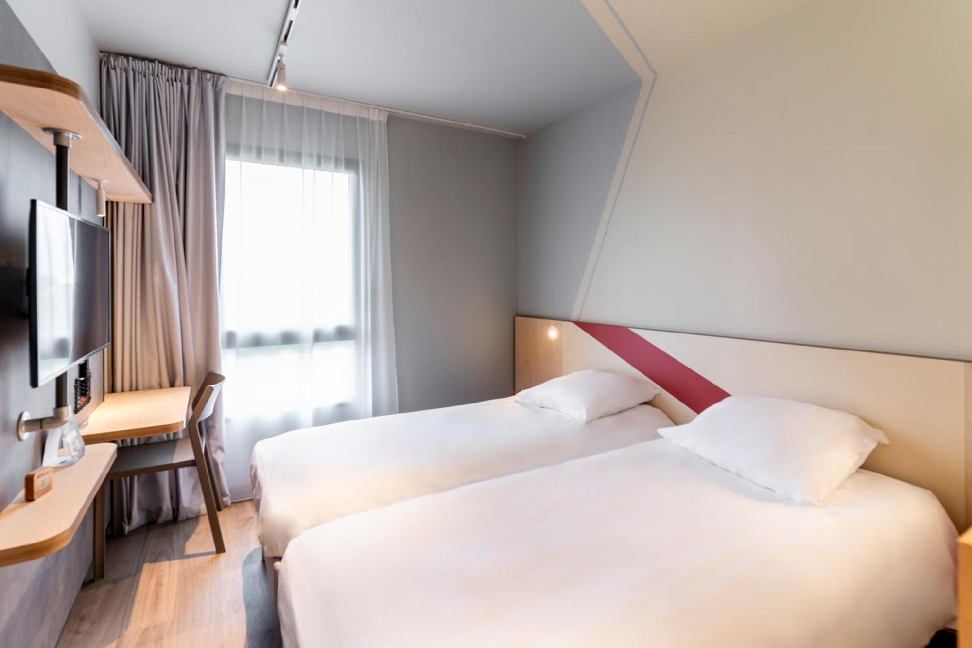Ibis Budget Morlaix Exterior photo